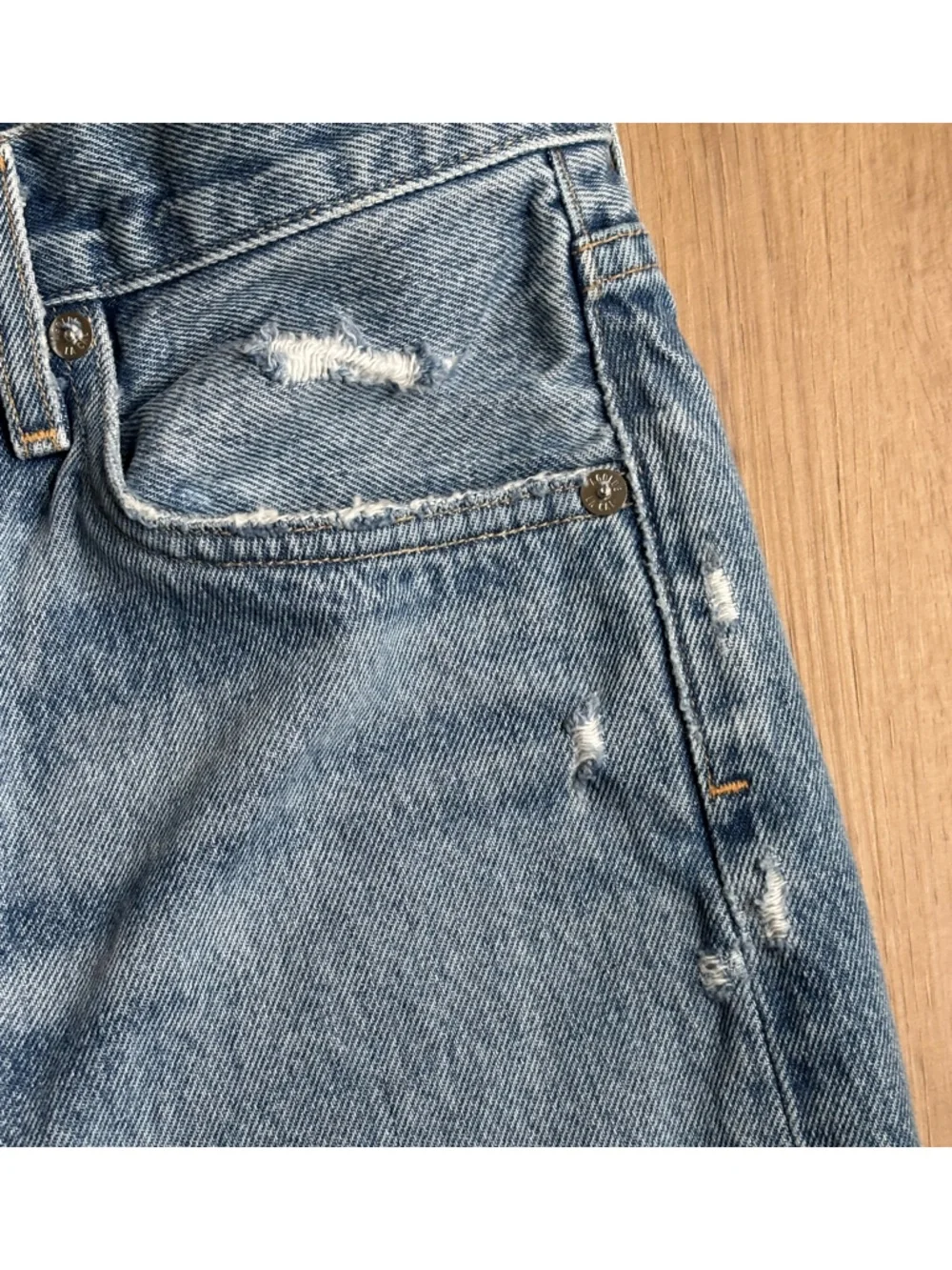 AGOLDE 90s Mid Rise Loose Fit Jean Blue Distressed Size 25